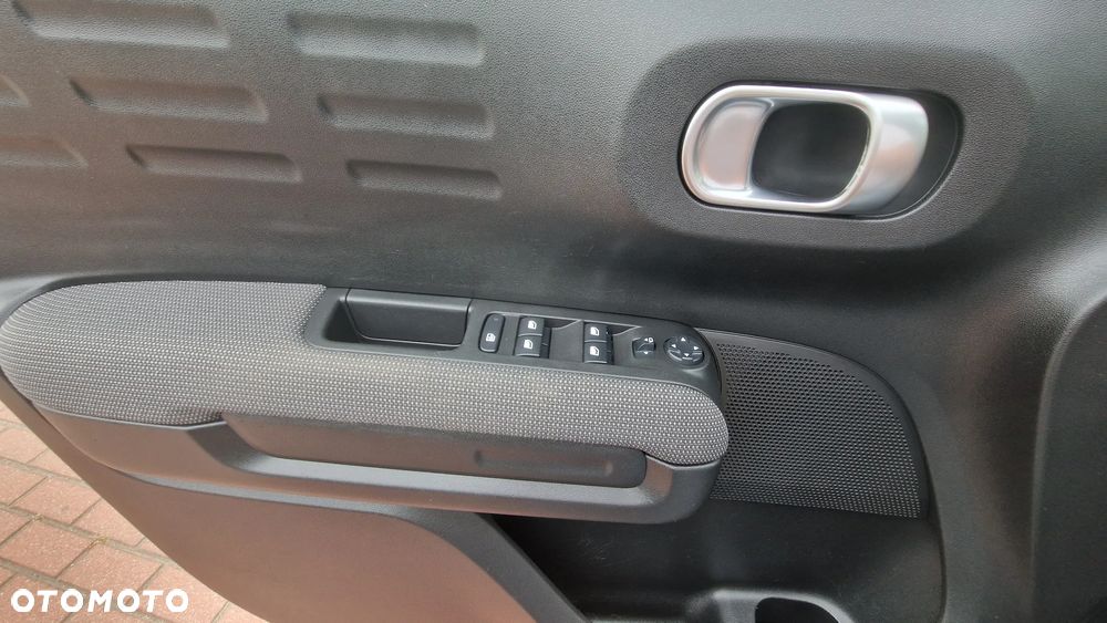 Citroën C3 Aircross 1.6 BlueHDi Shine S&S - 22