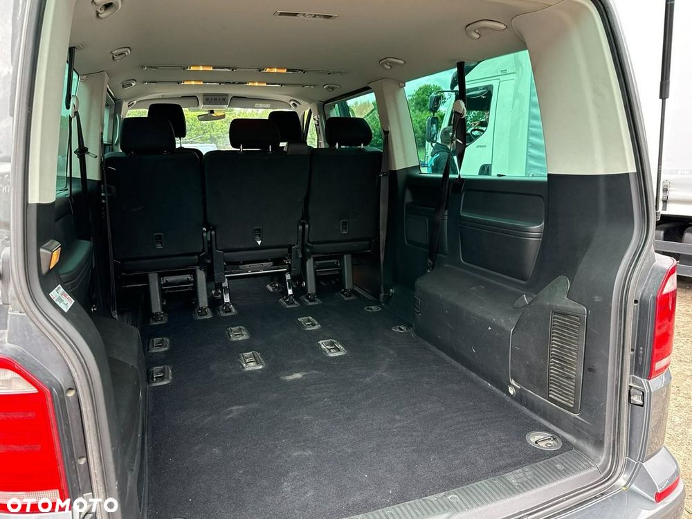 Volkswagen Caravelle 2.0 TDI L2 Highline DSG - 19