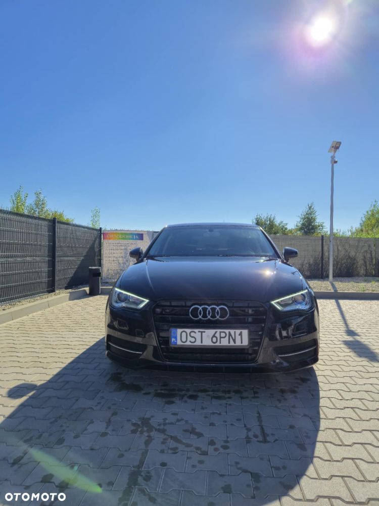 Audi A3 Sportback 1.6 TDI ultra Attraction - 3