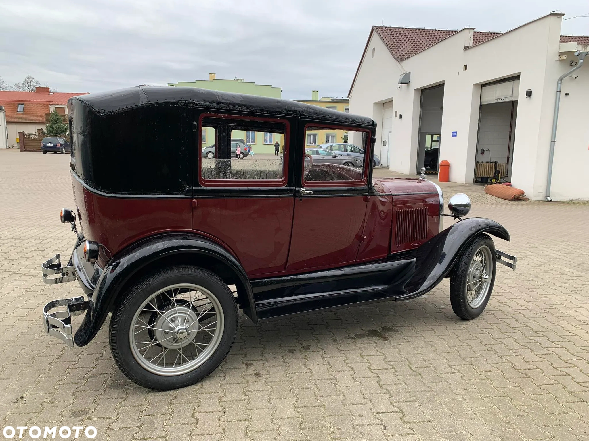 Ford Inny - 2