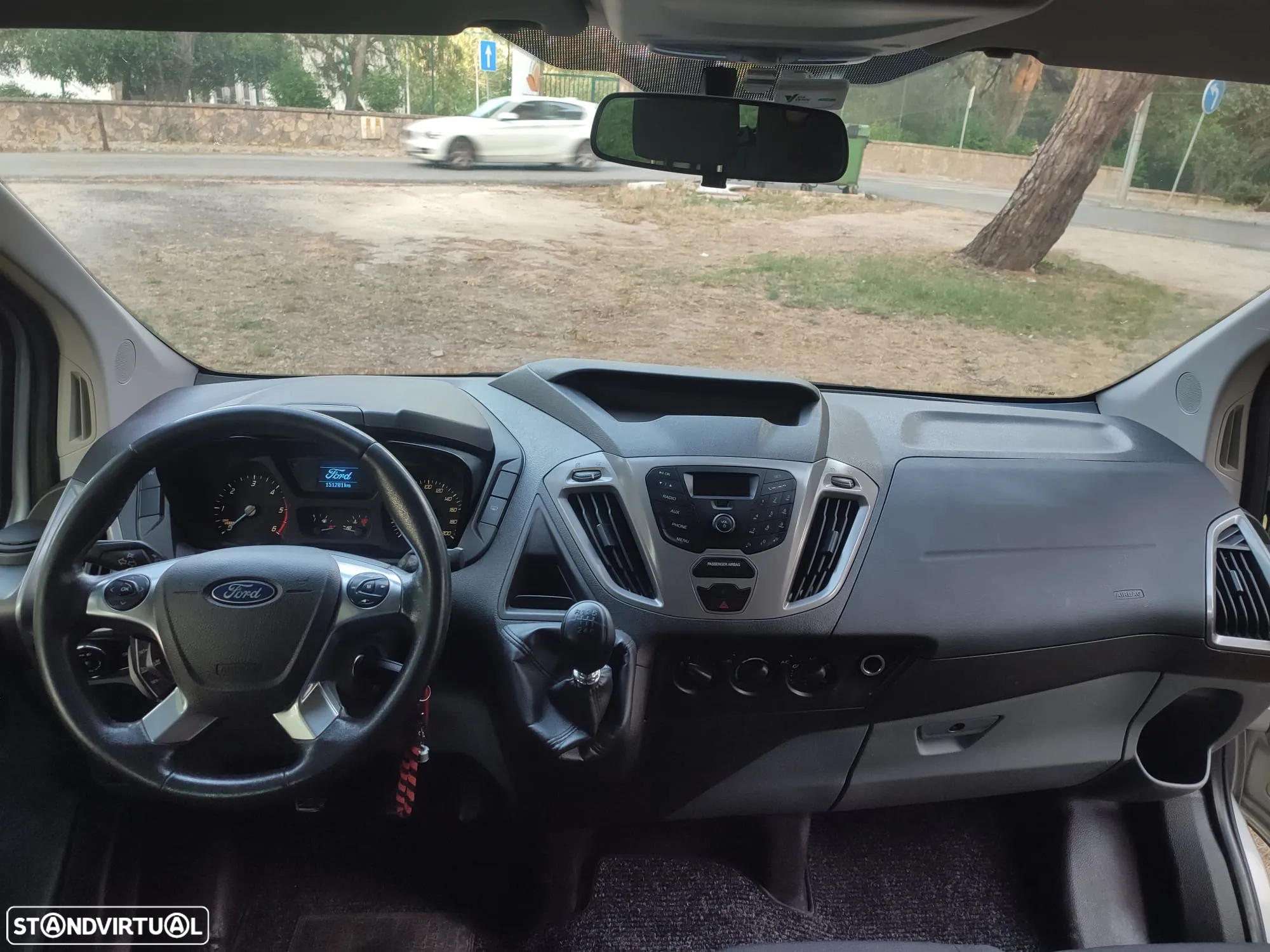 Ford Transit - 15