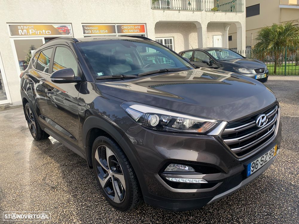 Hyundai Tucson 1.7 CRDi Premium DCT - 23