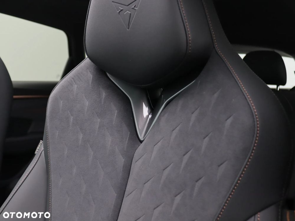 Cupra Terramar 1.5 e-Hybrid DSG VZ - 36