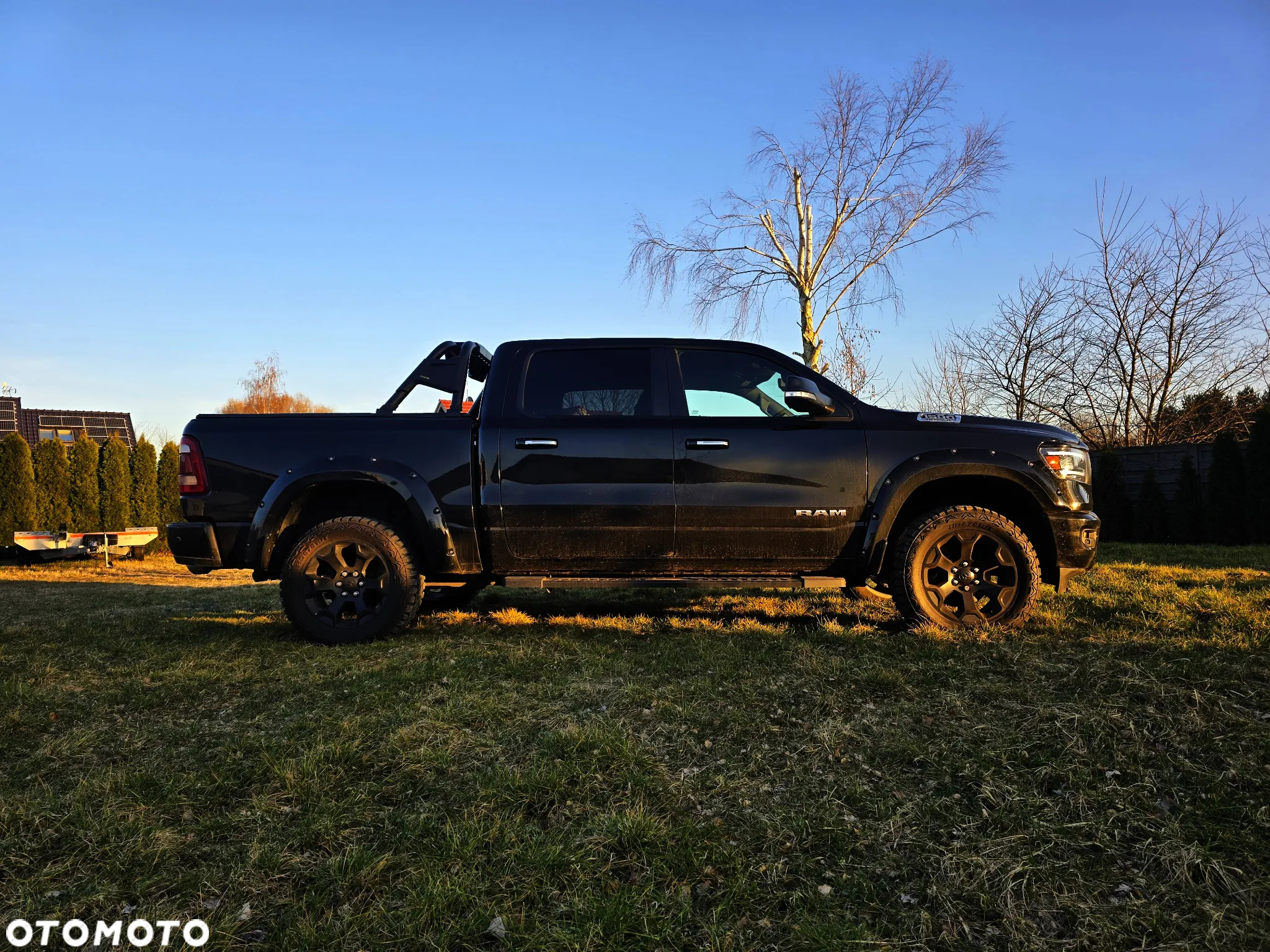 Dodge RAM 1500 5.7 4x4 - 8