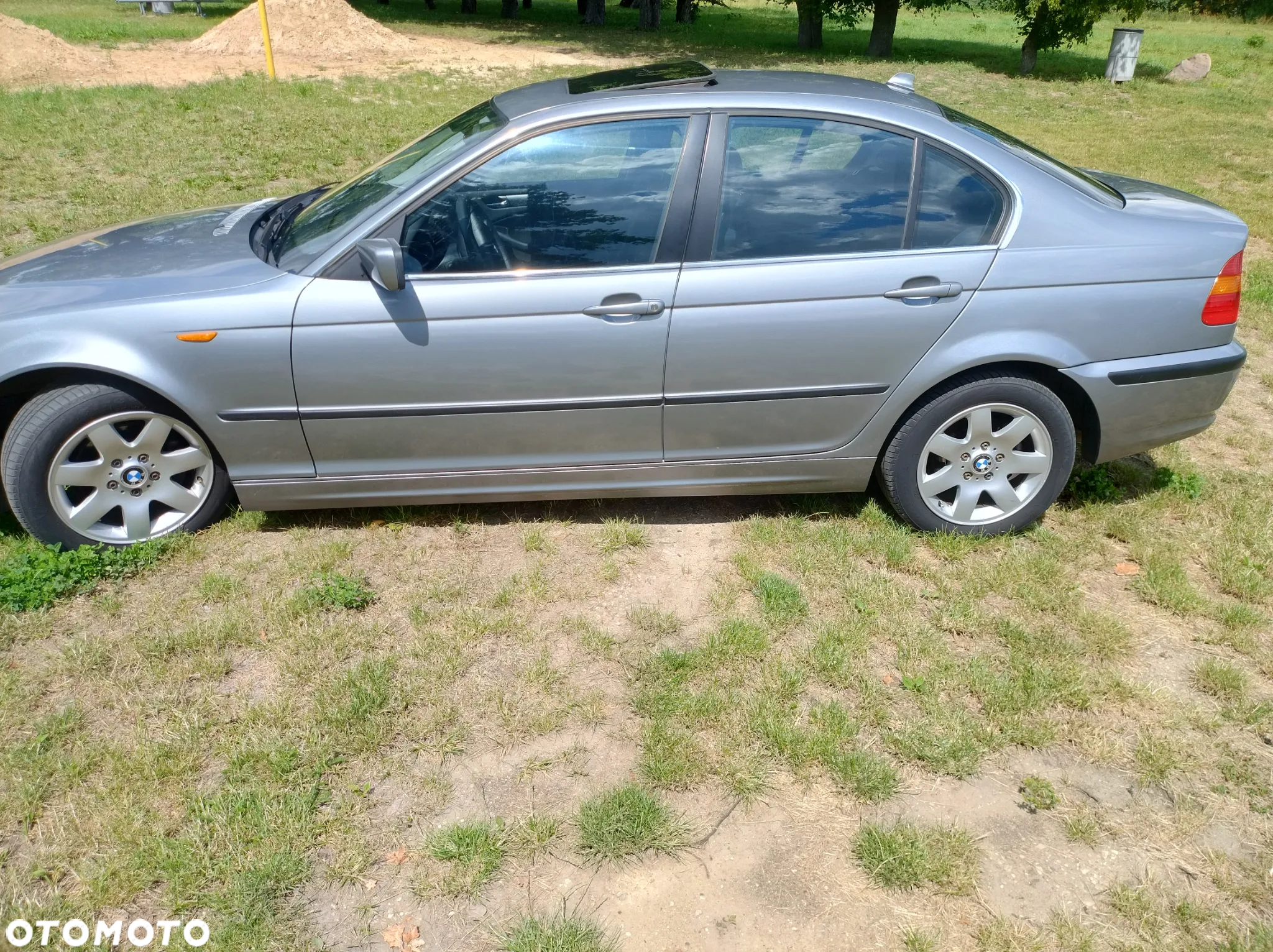 BMW Seria 3 320i - 13