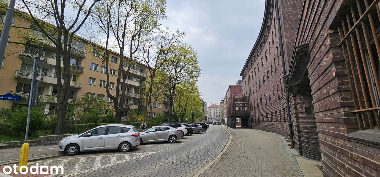 Centrum 2 pokojowe 53m balkon CO miejskie