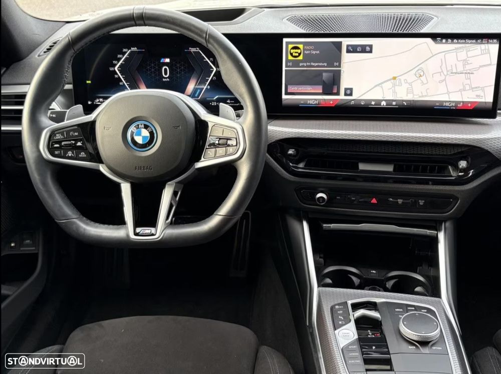BMW 330 e Aut. M Sport - 16