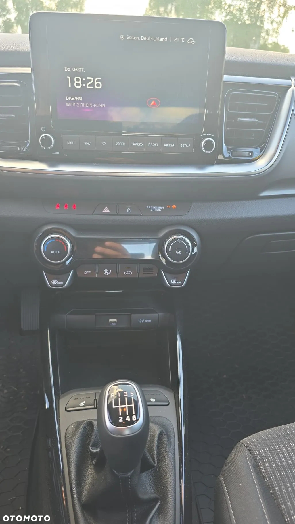 Kia Stonic 1.0 T-GDI L Business Line - 4