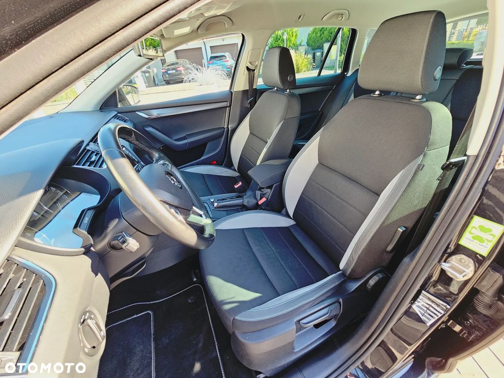 Skoda Octavia Combi 1.6 TDI (Green tec) DSG Joy - 10