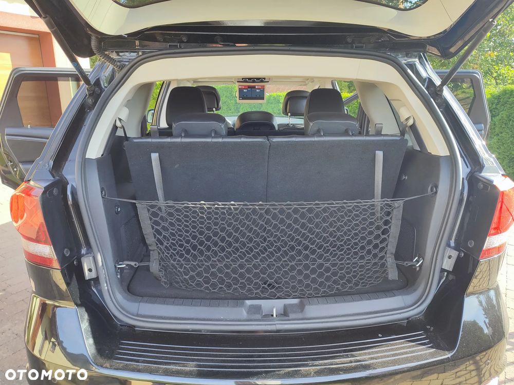 Dodge Journey - 8