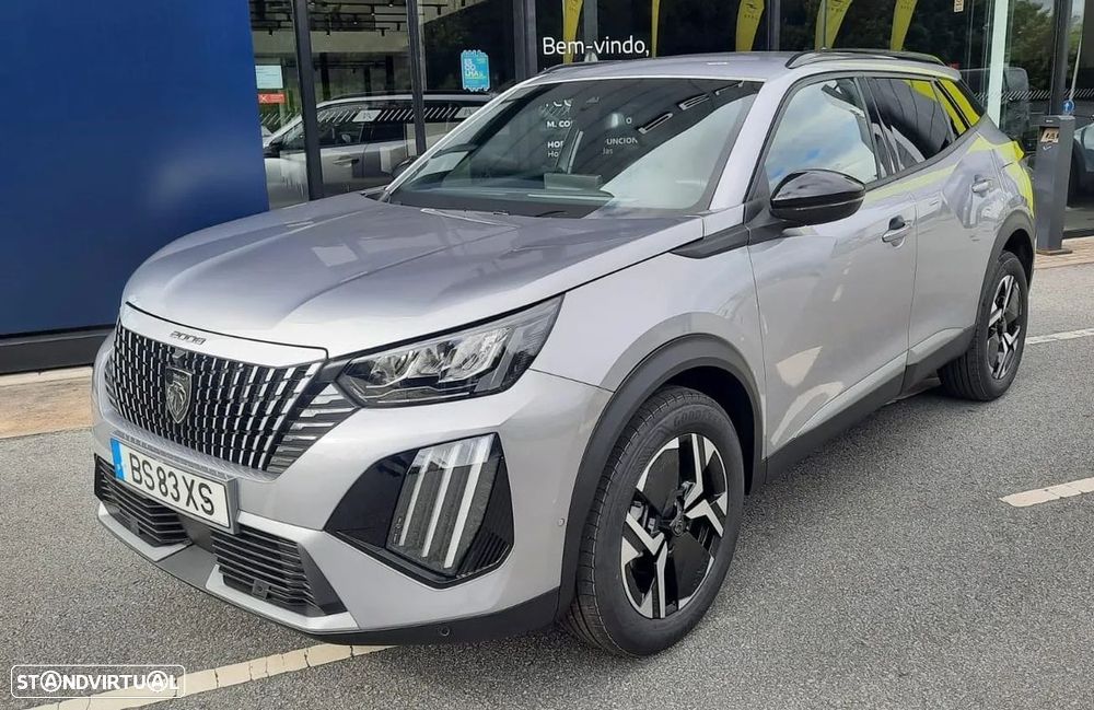 Peugeot 2008 1.2 PureTech Allure - 2