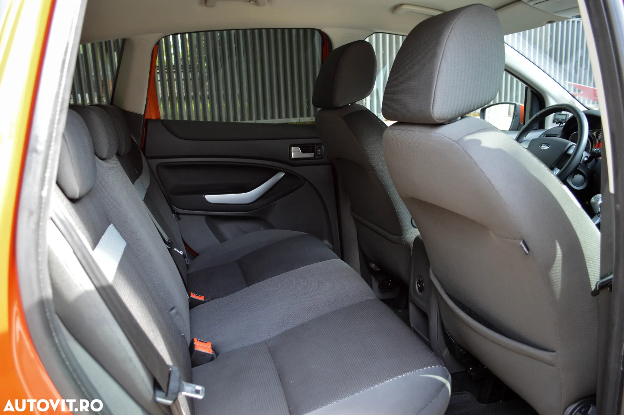 Ford Kuga 2.0 TDCi 4WD Trend - 16