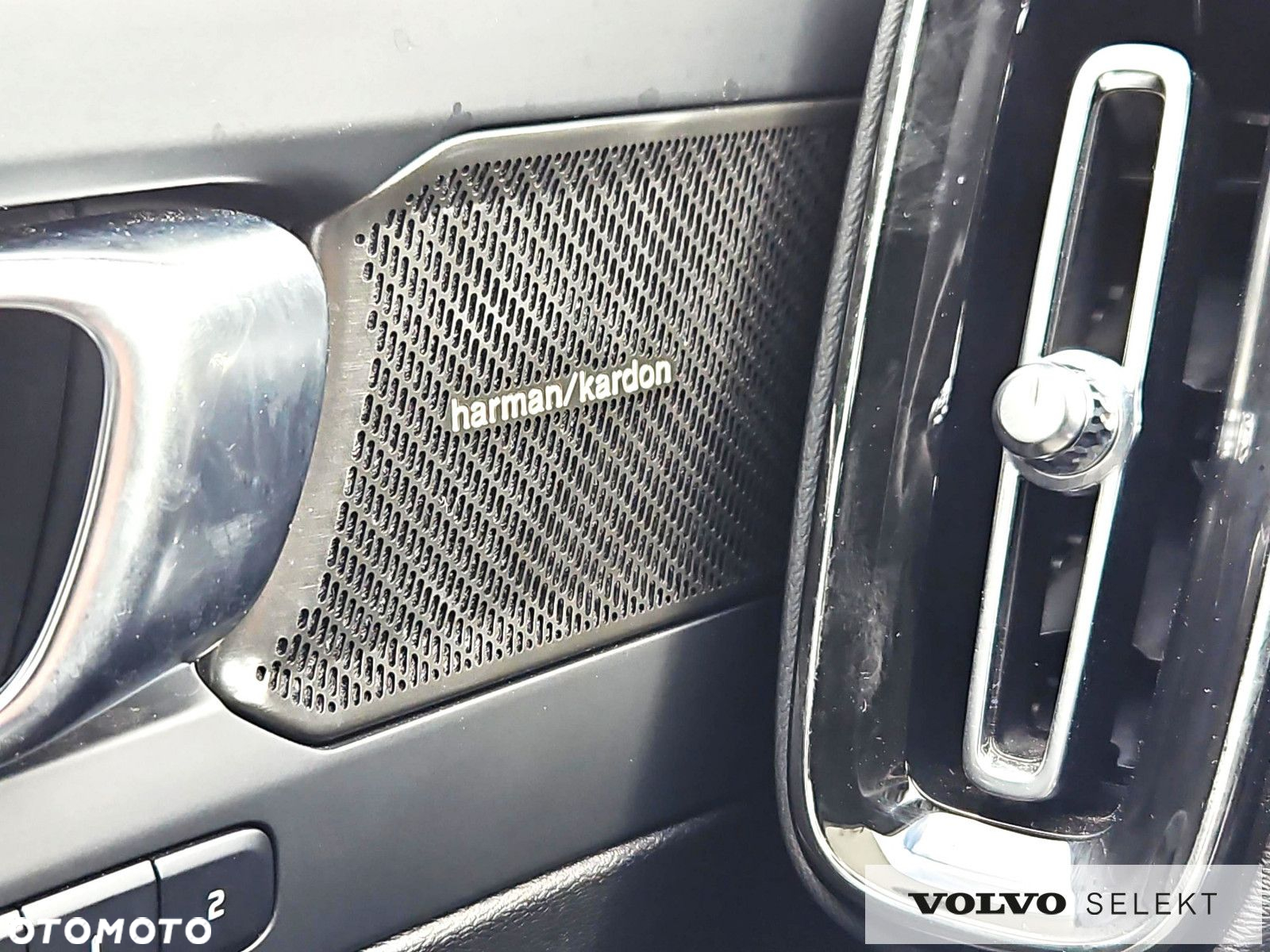 Volvo XC 40 - 21