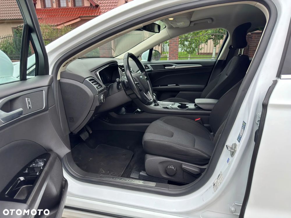 Ford Mondeo 2.0 TDCi STart-Stopp PowerShift-Aut Titanium - 13