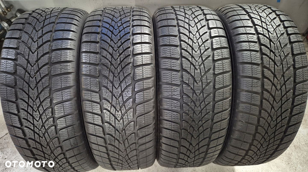 225/55/17 225/55r17 Dunlop SP Winter Sport 4D 97h