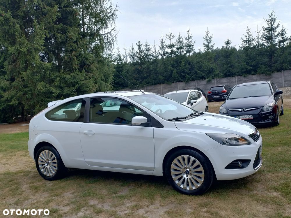 Ford Focus 2.0 16V Sport - 10