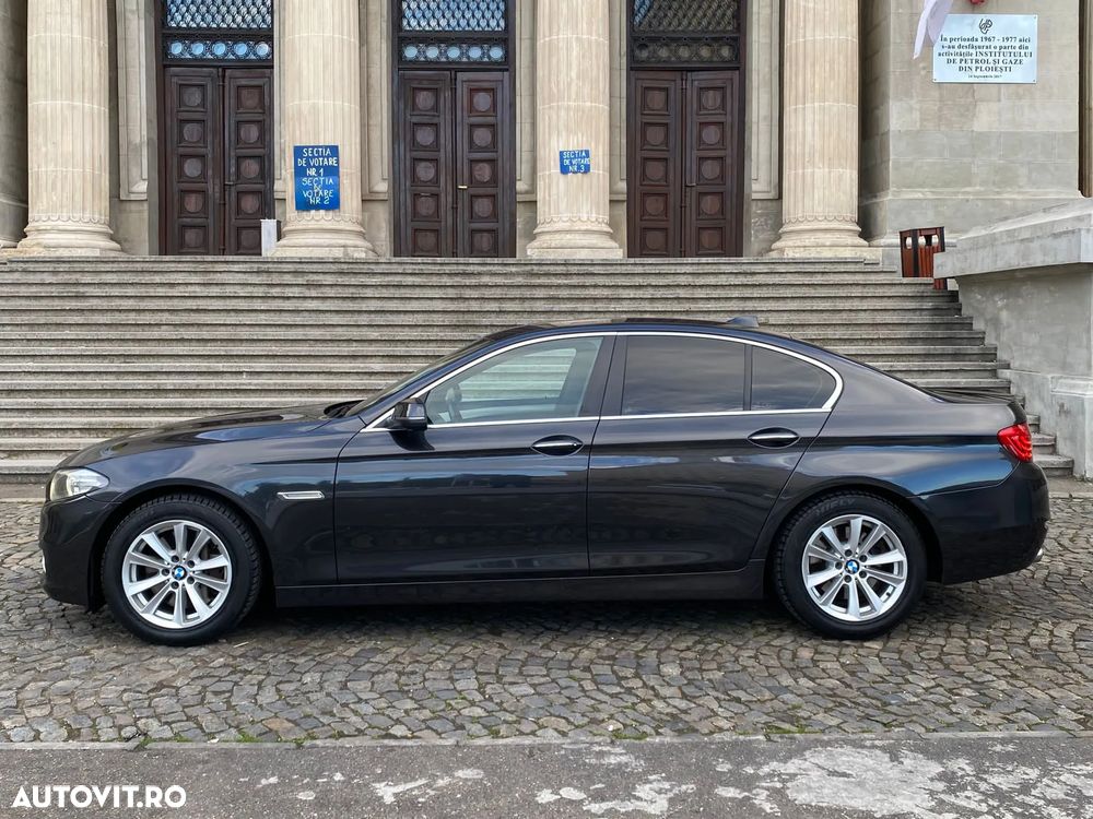 BMW Seria 5 525d xDrive AT - 3