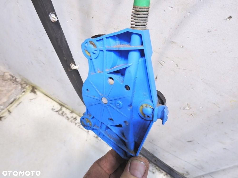 RAMKA MECHANIZM PODNOŚNIK SZYBY PRAWY TYŁ AUDI A4 B7 AVANT 8E0839462B - 7
