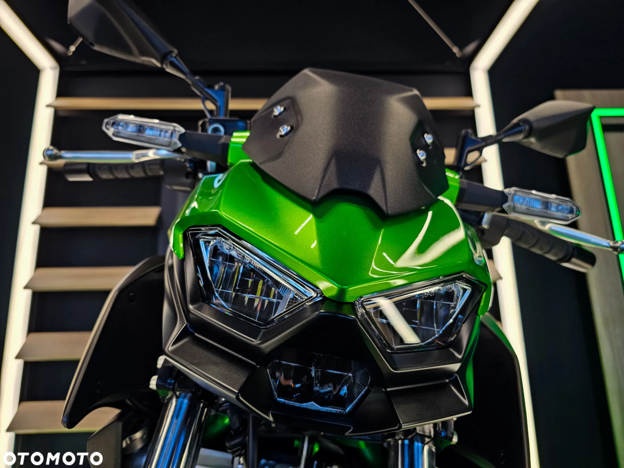 Kawasaki Z - 6