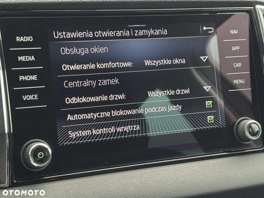 Skoda Karoq 2.0 TDI SCR 4x2 Ambition DSG - 31