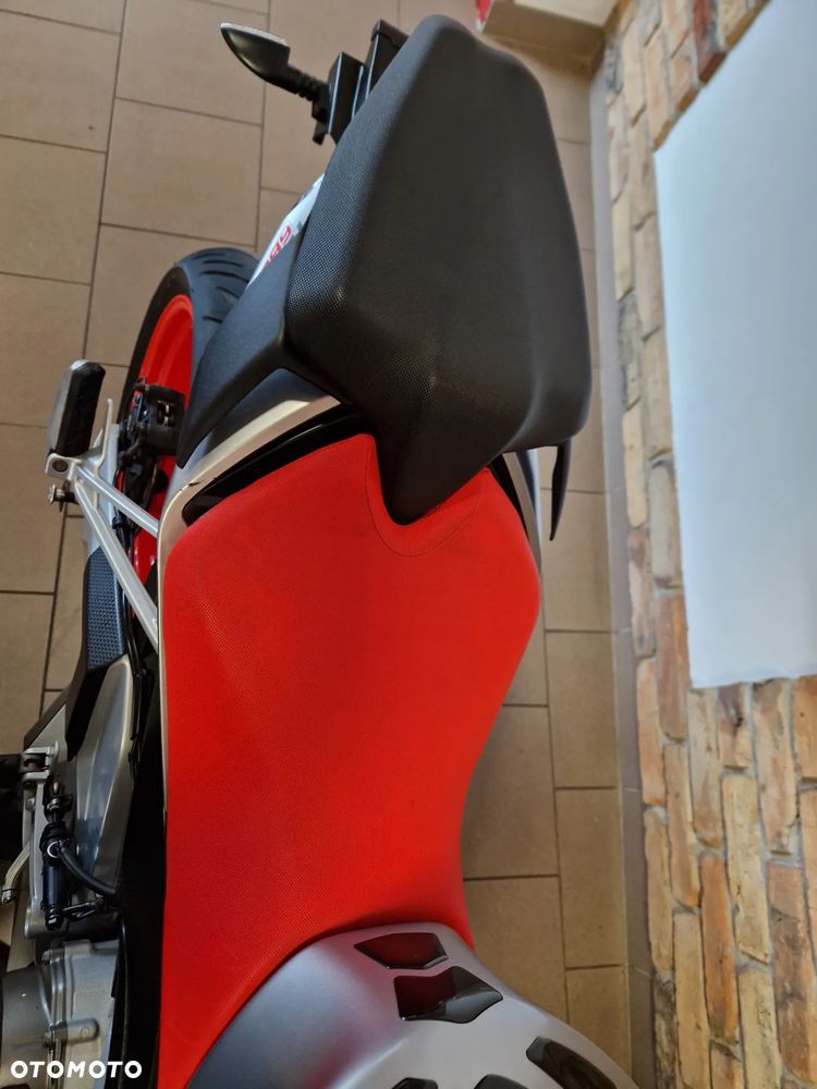 Aprilia Tuono - 28