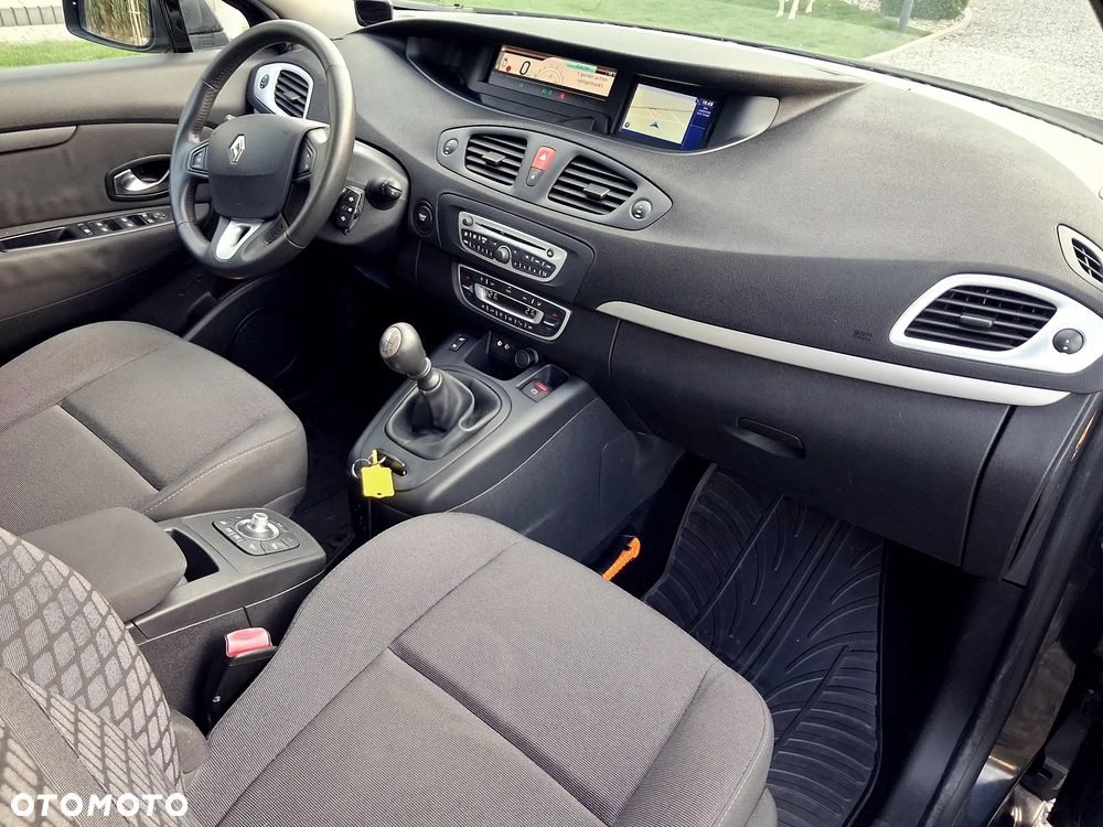 Renault Scenic 1.6 16V 110 Expression - 24