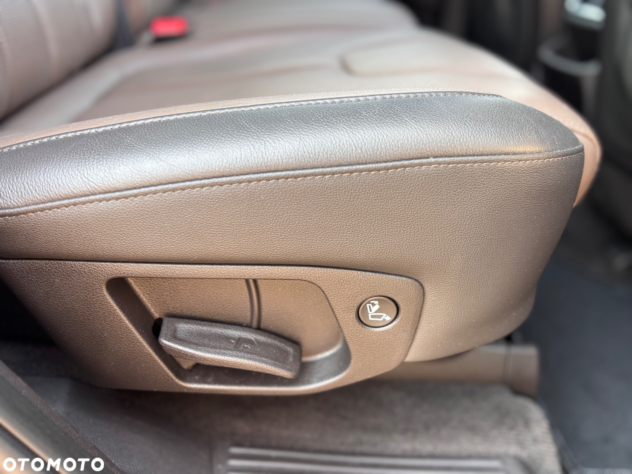 Hyundai Santa Fe 2.0 CRDi Premium 4WD 7os - 16
