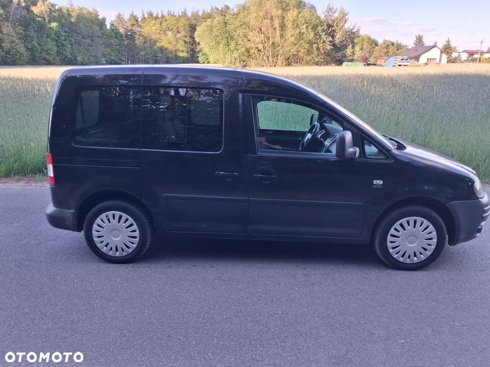 Volkswagen Caddy - 3