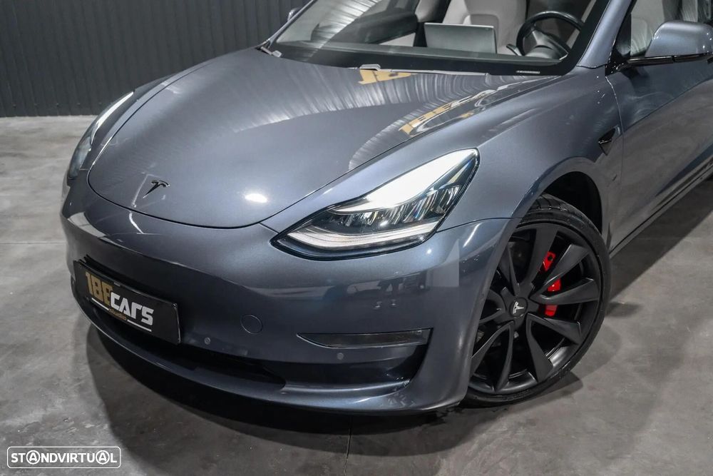 Tesla Model 3 Performance Dual Motor AWD - 34