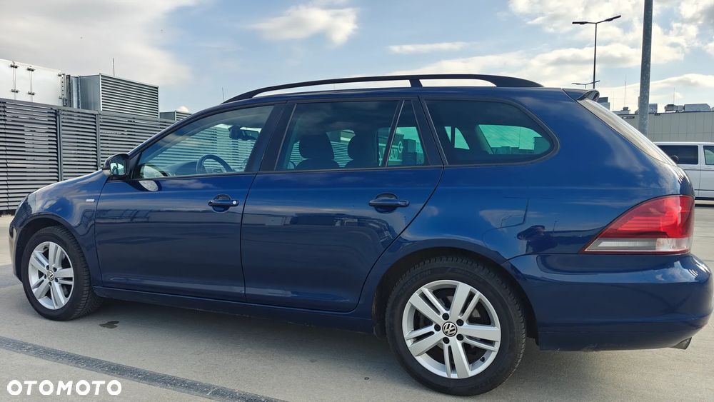 Volkswagen Golf 1.2 TSI DSG MATCH - 9