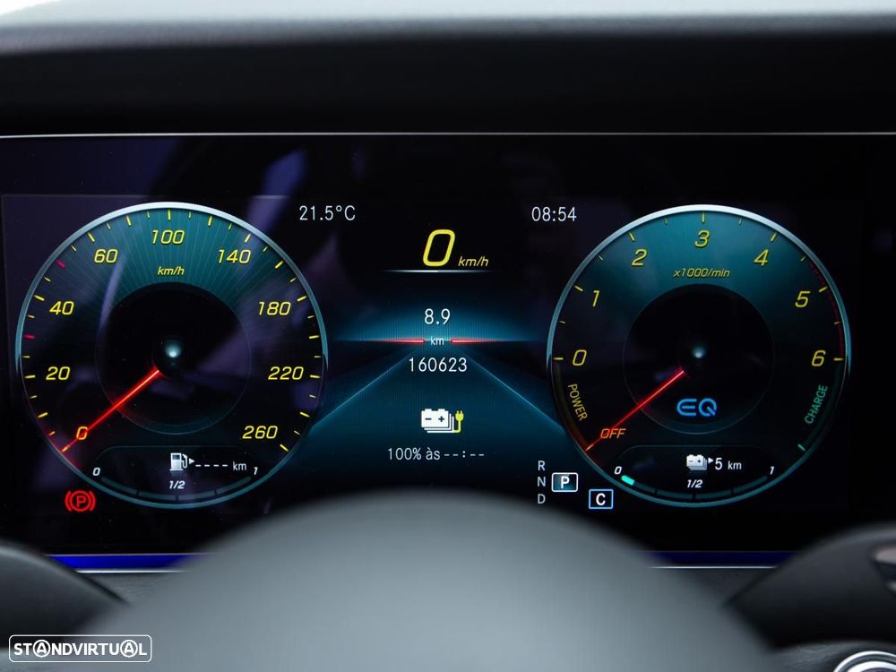 Mercedes-Benz E 300 de 4Matic 9G-TRONIC AMG Line - 27