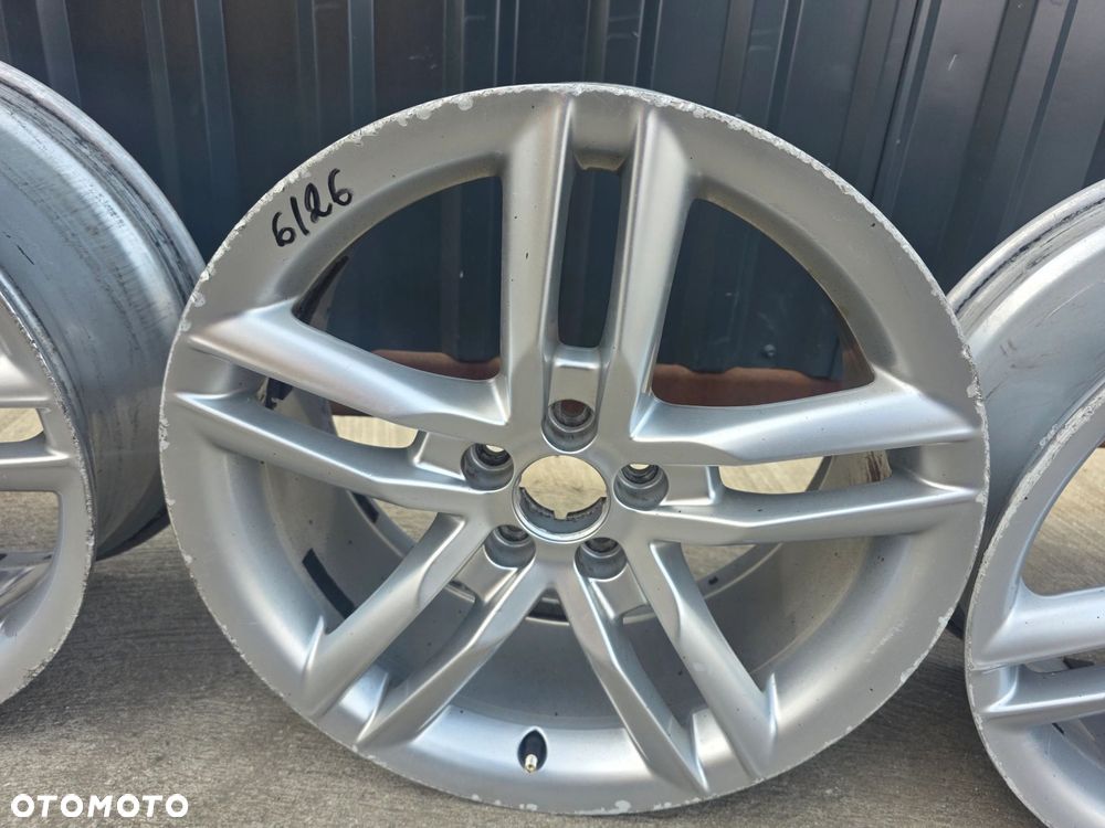 FELGA FELGI VW SKODA SEAT AUDI A1 8X 5X100 7.5J R17 ET36 8X06010256K 6/26 - 5