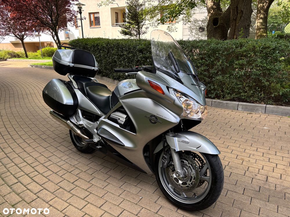Honda ST