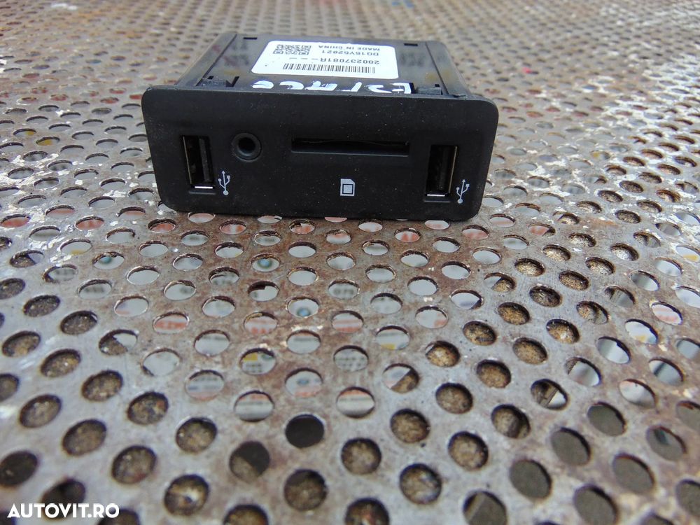 Modul USB AUX Renault megane 4 Espace 5 cod 280237081r talisman - 2