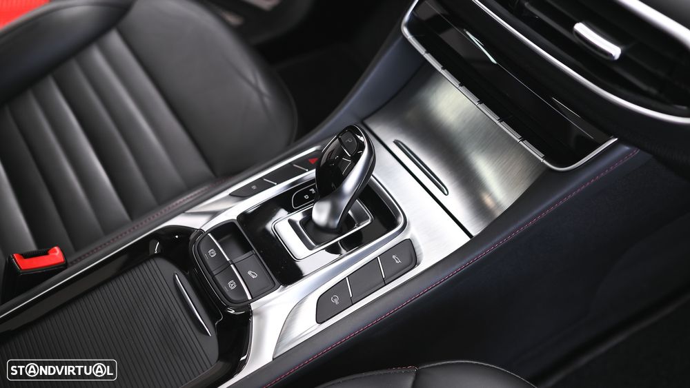 MG EHS 1.5 T-GDI Plug-in Hybrid Luxury - 41