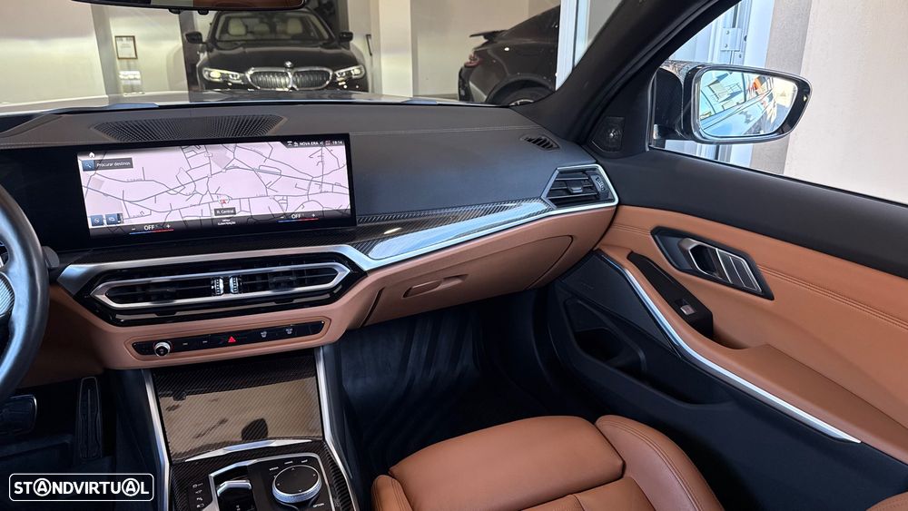 BMW 330 e Pack Desportivo M Pro Auto - 38