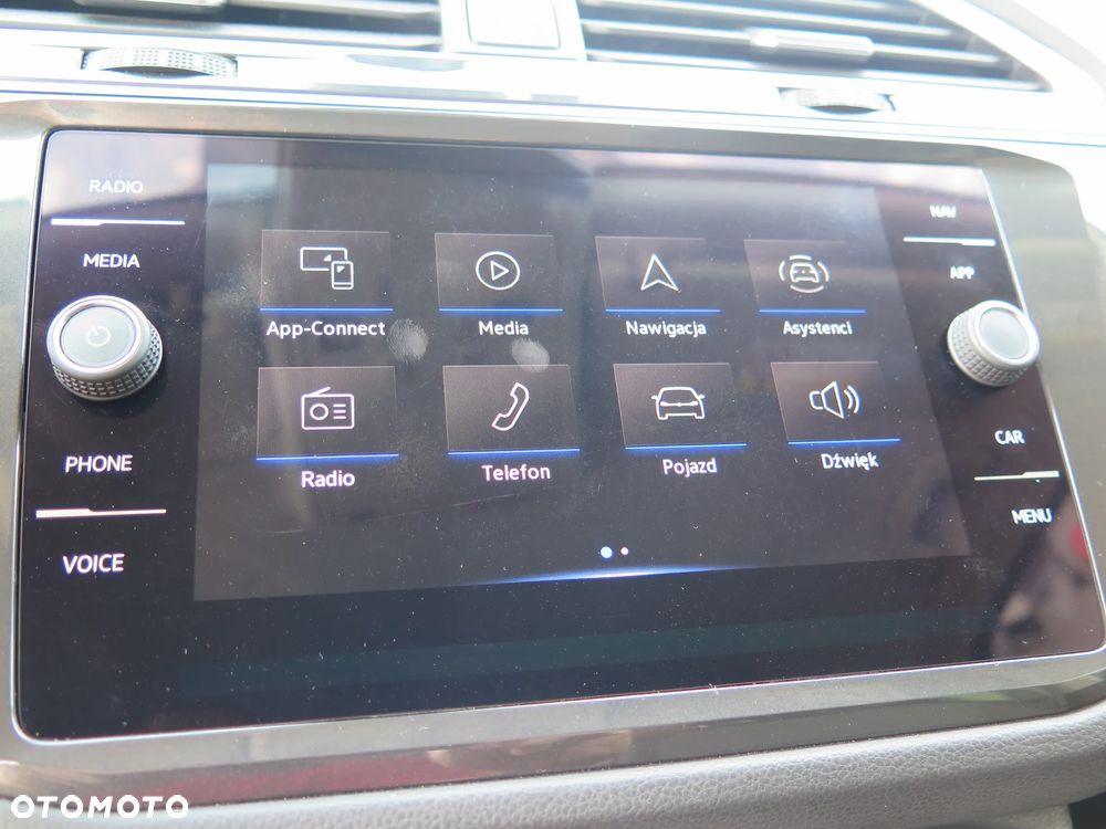 Volkswagen Tiguan - 26