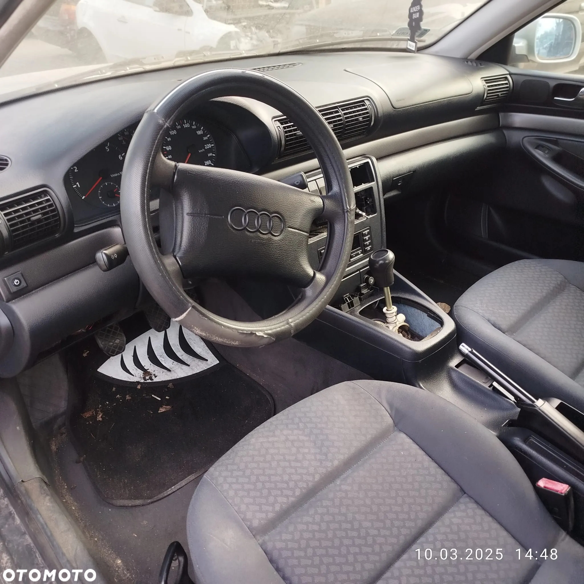 Audi A4 B5  na części . - 4