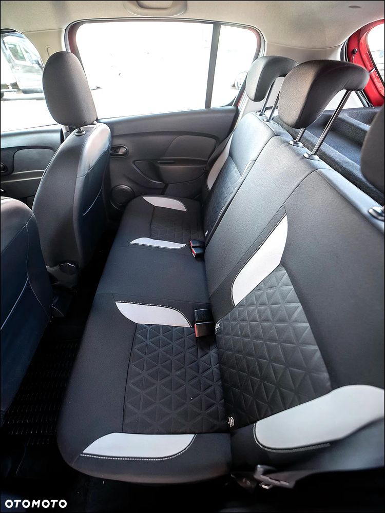 Dacia Sandero Stepway TCe 90 Prestige - 26