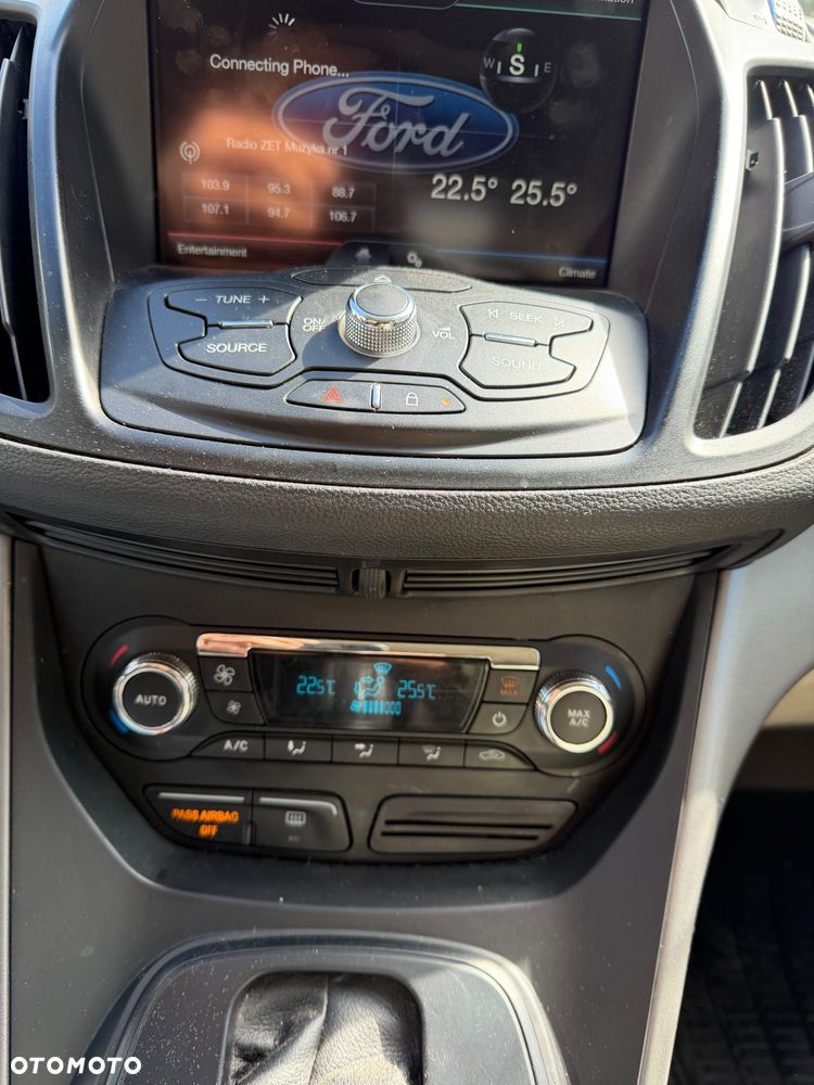 Ford Escape 2.0 EcoBoost AWD Titanium - 8