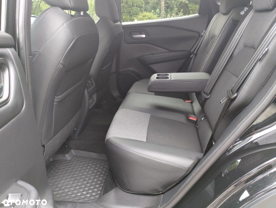 Nissan Qashqai - 17