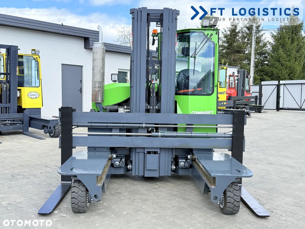 Combilift WÓZEK CZTEROKIERUNKOWY - WIELOKIERUNKOWY - SPRZEDAŻ - WYNAJEM | COMBILIFT C3000 | DIESEL | TRIPLEX 5952MM | SZEROKI POZYCJONER WIDEŁ 2700MM | WOLNY SKOK | STAN IDEALNY | Szeroka oferta wózków czterokierunkowych i bocznych, dopasowanych do różnorodnych potrzeb i zastosowań - 4