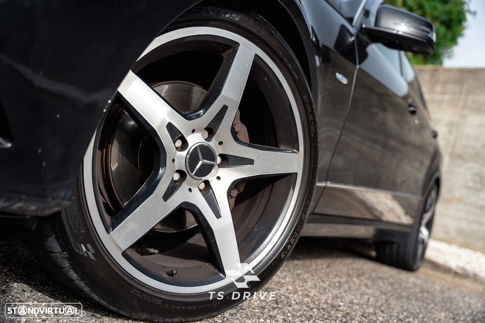 Mercedes-Benz E 250 CDi Avantgarde BE Auto. - 21