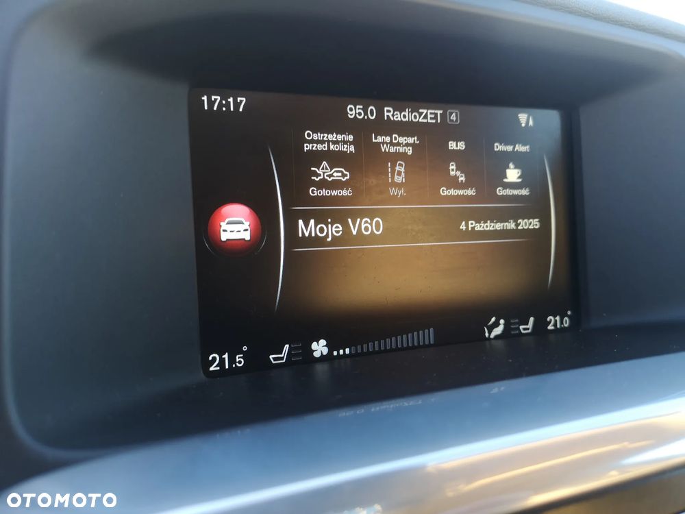 Volvo V60 Cross Country T5 AWD Summum - 22