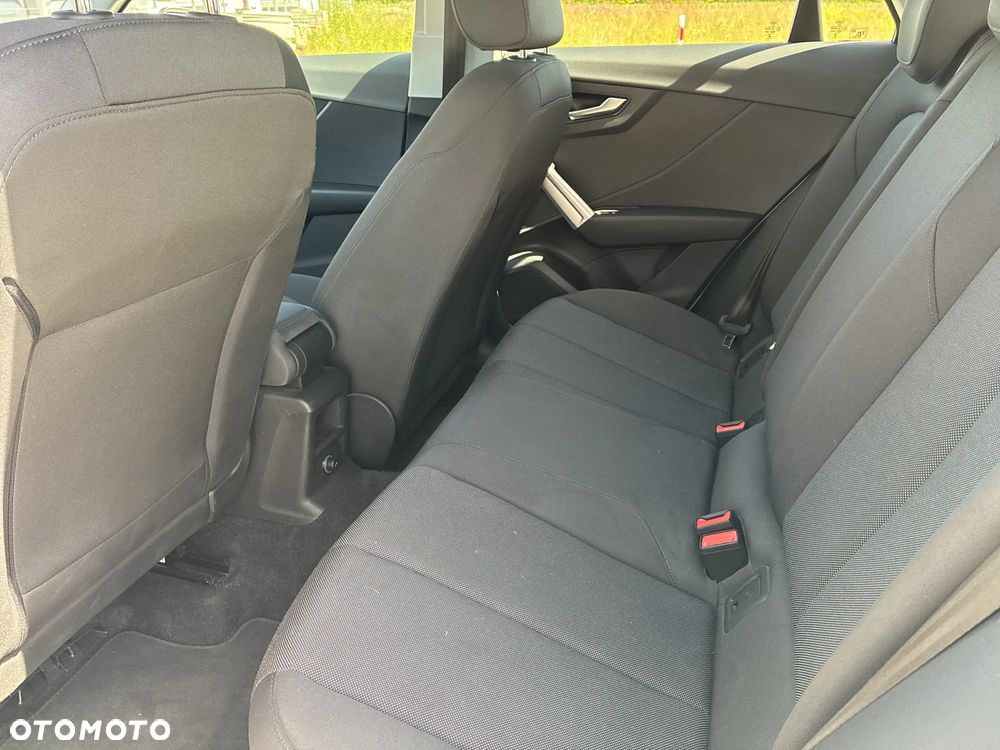 Audi Q2 30 TFSI - 13