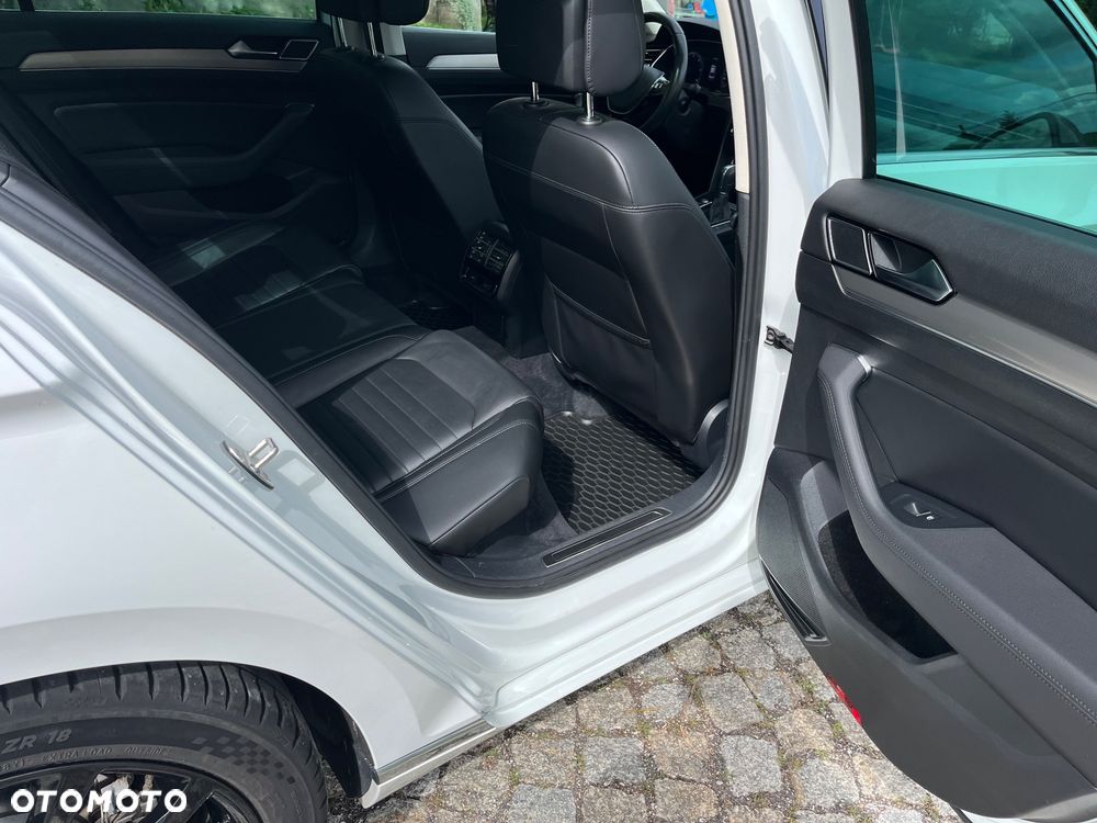 Volkswagen Passat 2.0 TDI BMT Highline DSG - 10