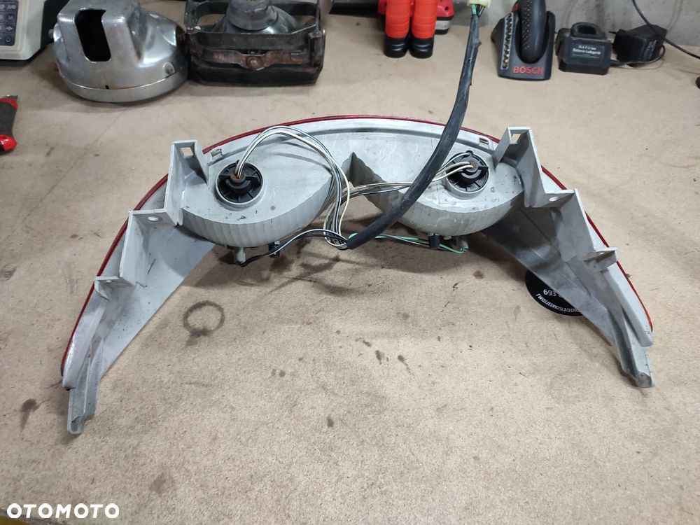 Lampa tył, tylna Suzuki Burgman 125 - 7