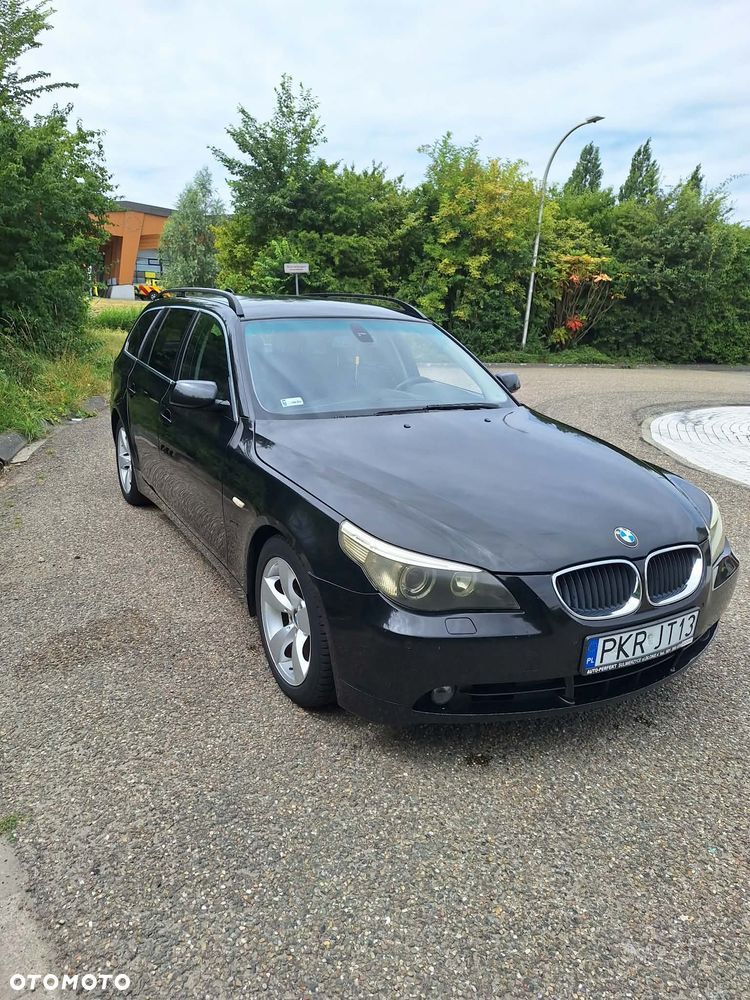 BMW Seria 5 525d - 1