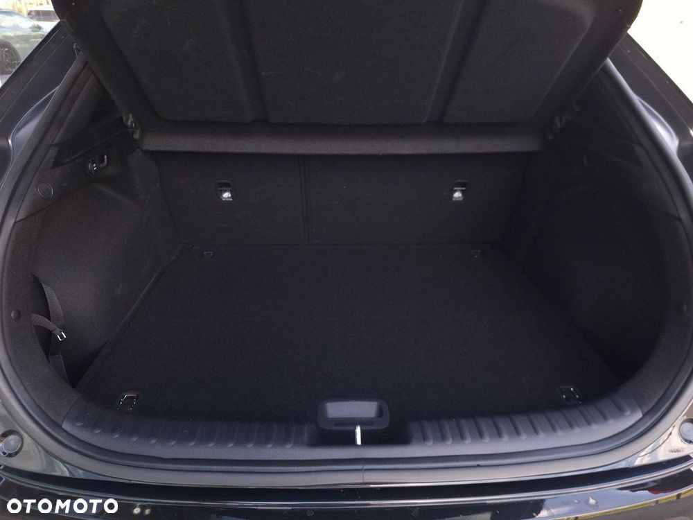 Kia XCeed 1.5 T-GDI M - 22