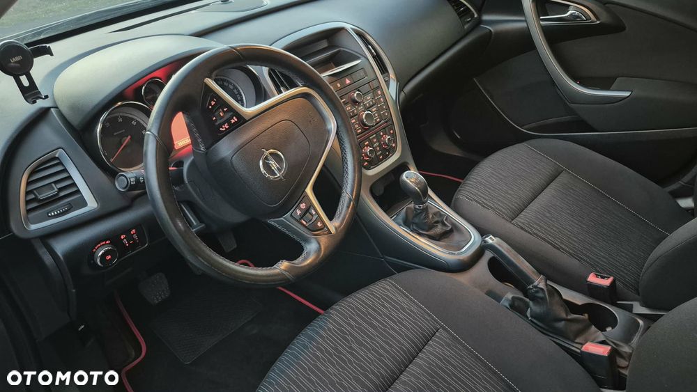 Opel Astra 1.7 CDTI ecoFLEX - 12
